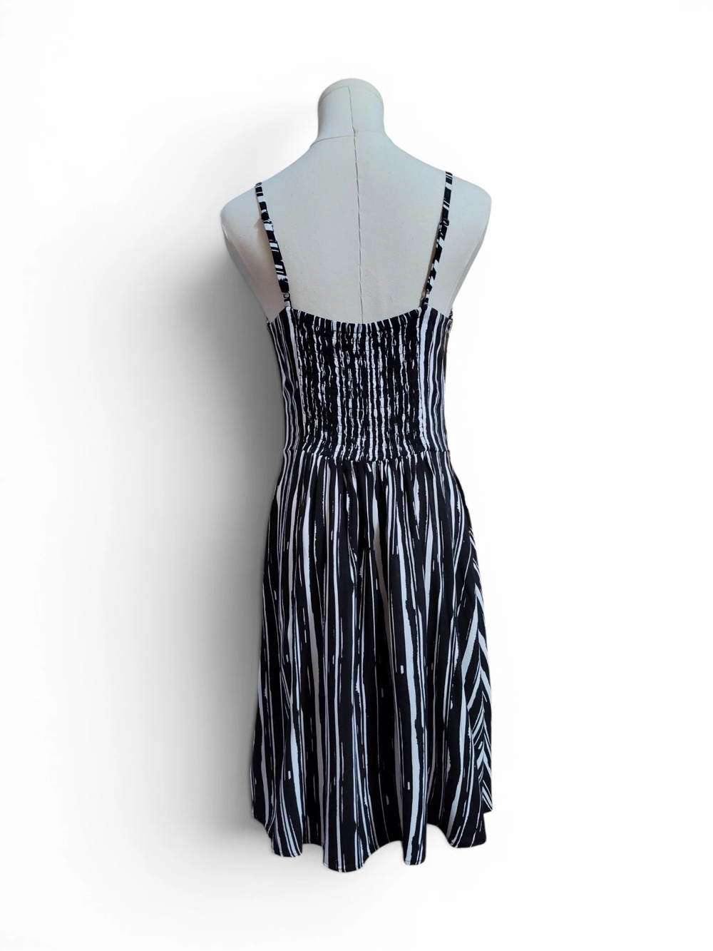 Apt.9 Midi Black/White Summer Dress Womens Size Medium - Picture 5 of 11